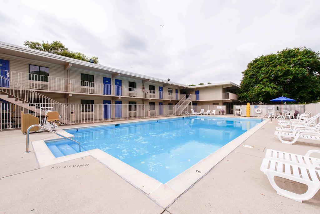 Motel 6-Norfolk, VA Eksteriør bilde