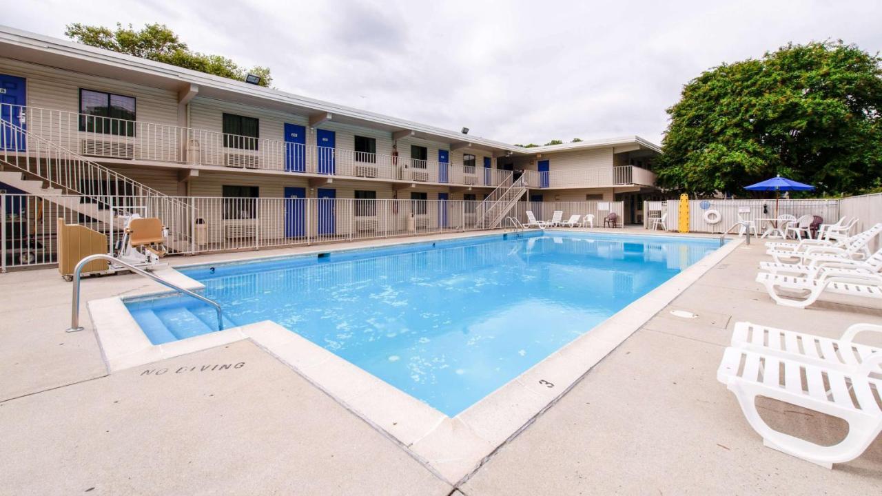 Motel 6-Norfolk, VA Eksteriør bilde